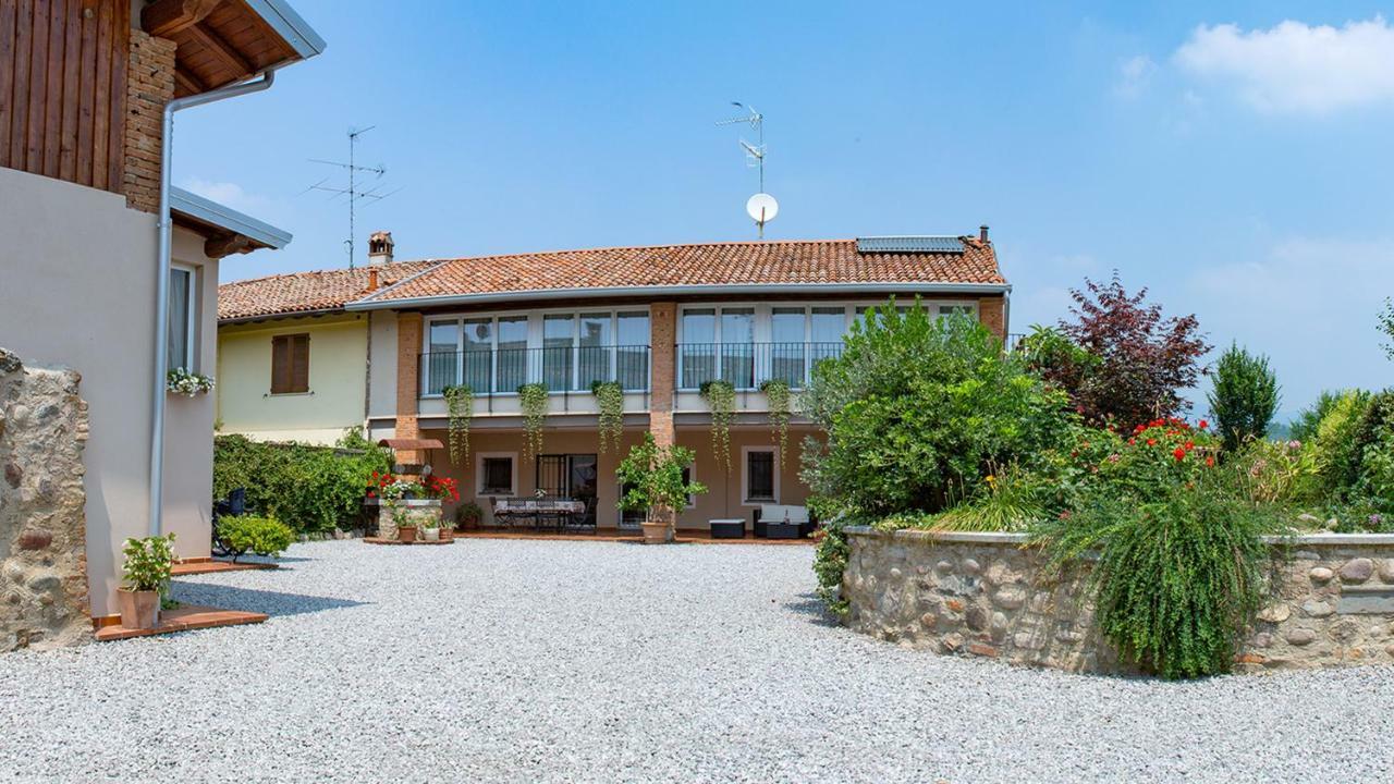 卡西娜圣马蒂诺住宿加早餐旅馆 Passirano 外观 照片